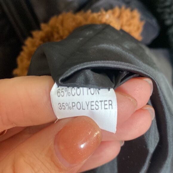 Women’s cozy black and camel zip-up jacket- size XL - Picture 9 of 10